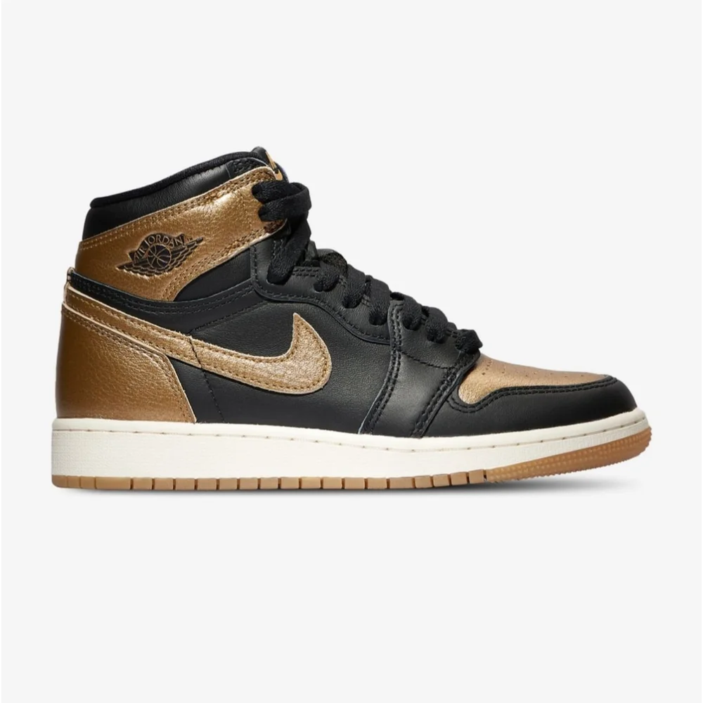 Jordan Retro 1 High OG - Picture 5 of 5